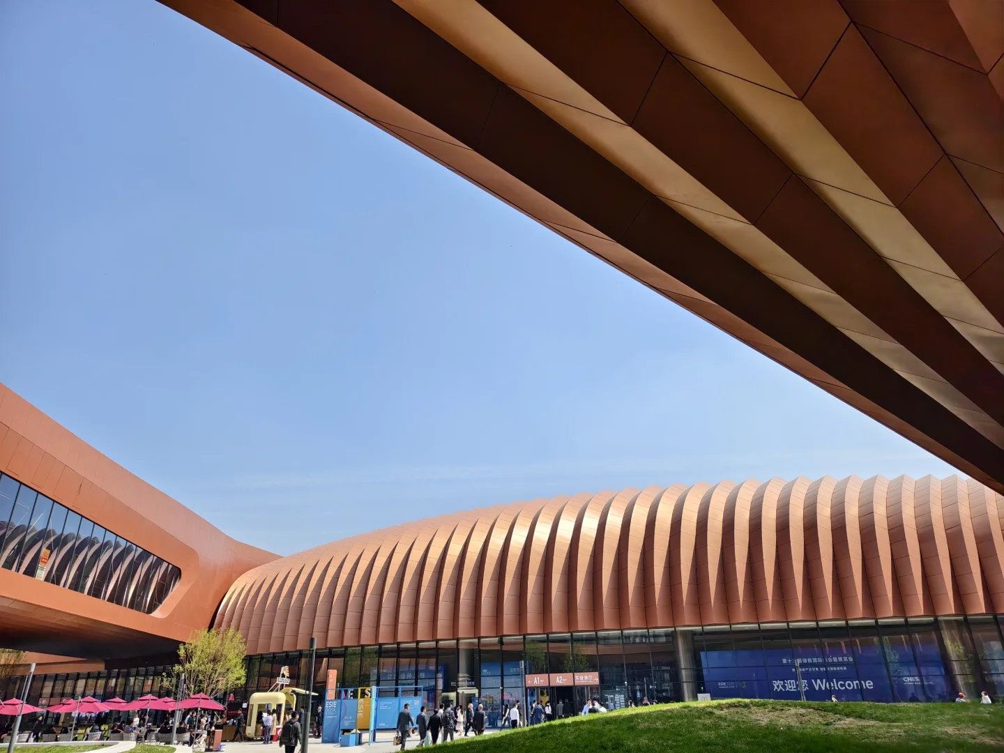 打卡高端大气的首都国际会展中心