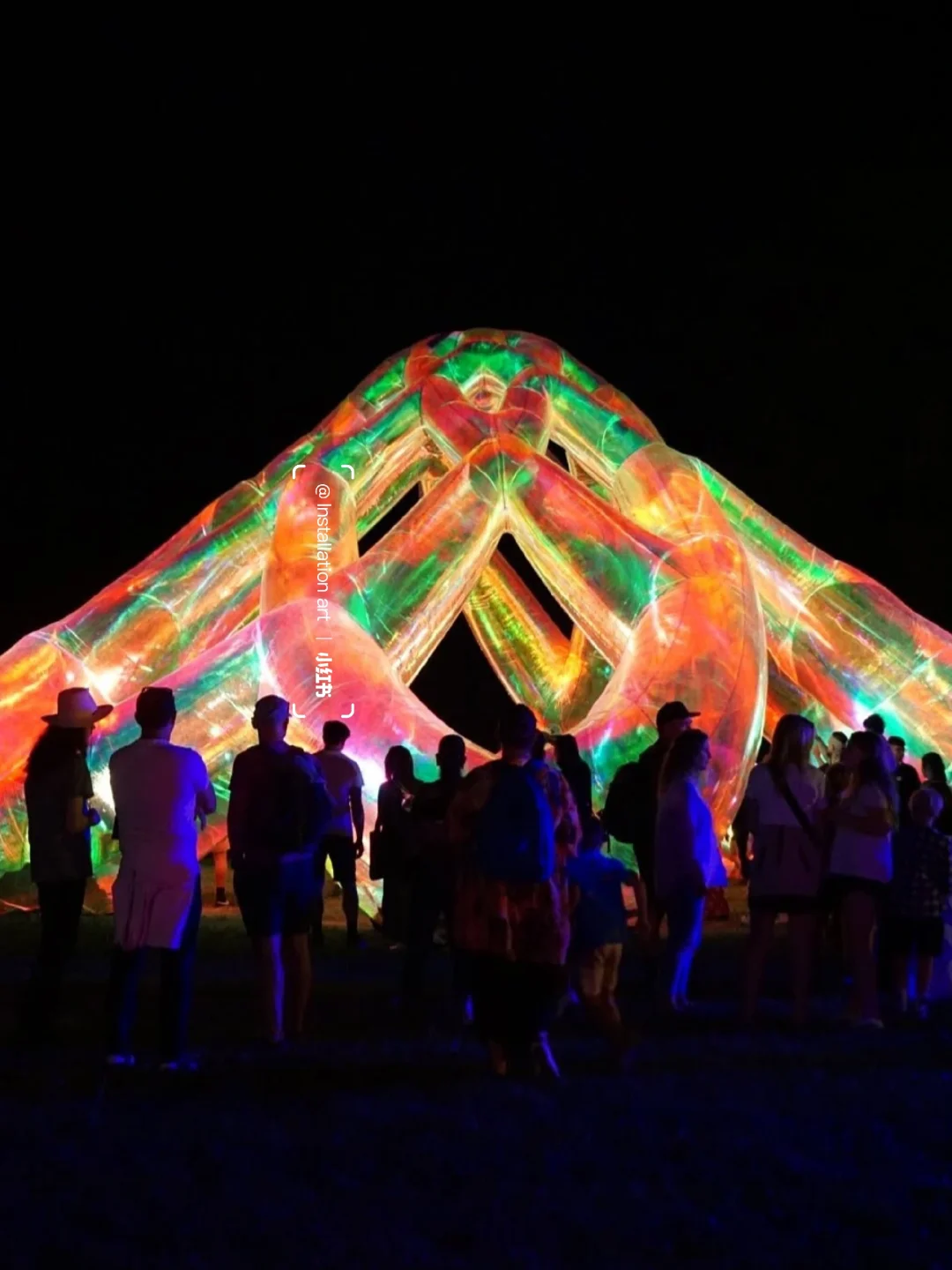 感受艺术气息，看不懂的也许就是艺术吧?