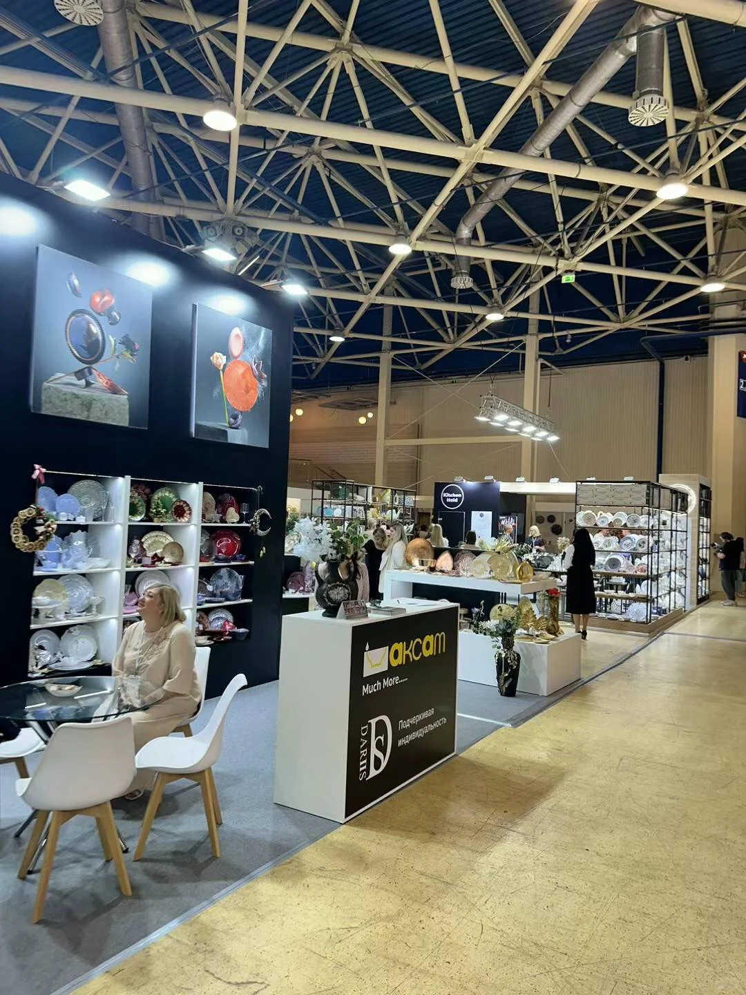 想问一下大家国外参展觉得好吗？