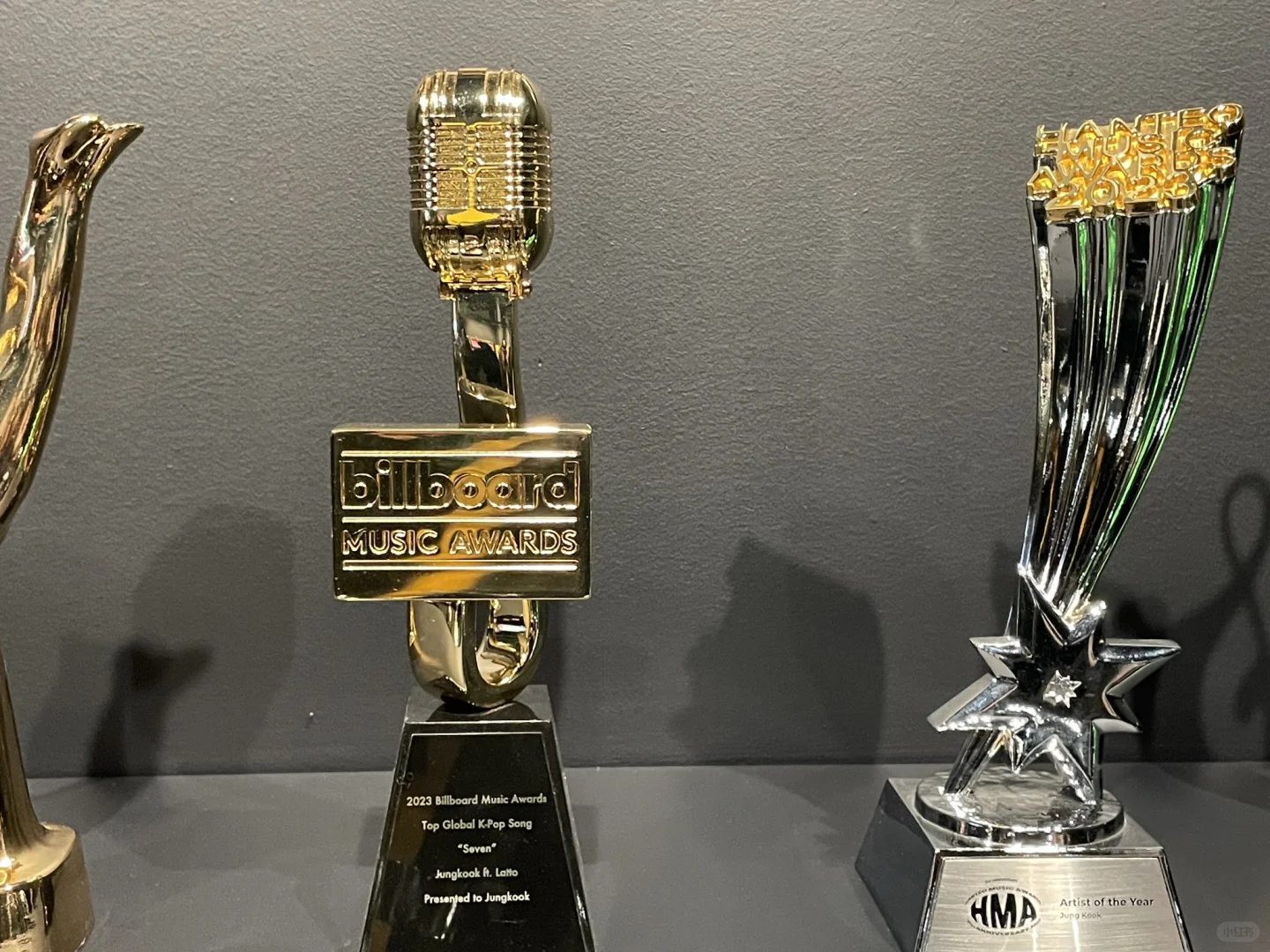 田柾国纽约展会「GOLDEN: The Moments」