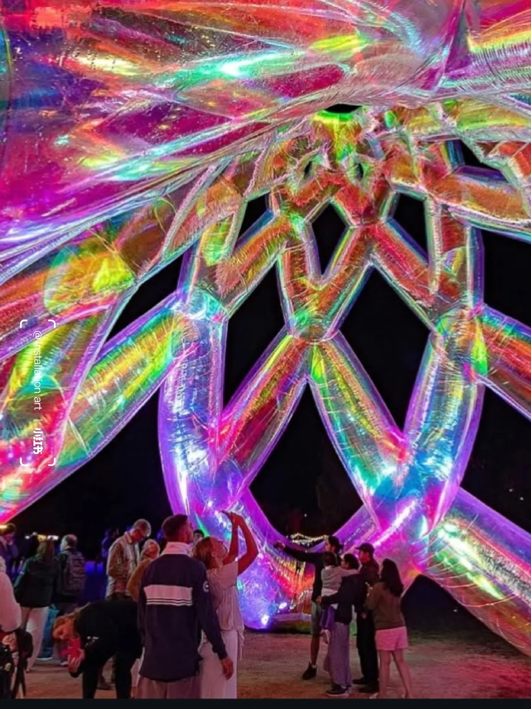 感受艺术气息，看不懂的也许就是艺术吧?