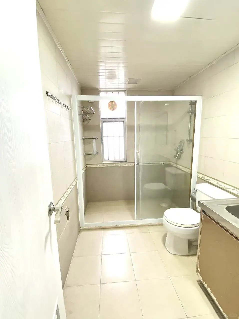 转租，会展西岸次卧2090，磨碟沙附近