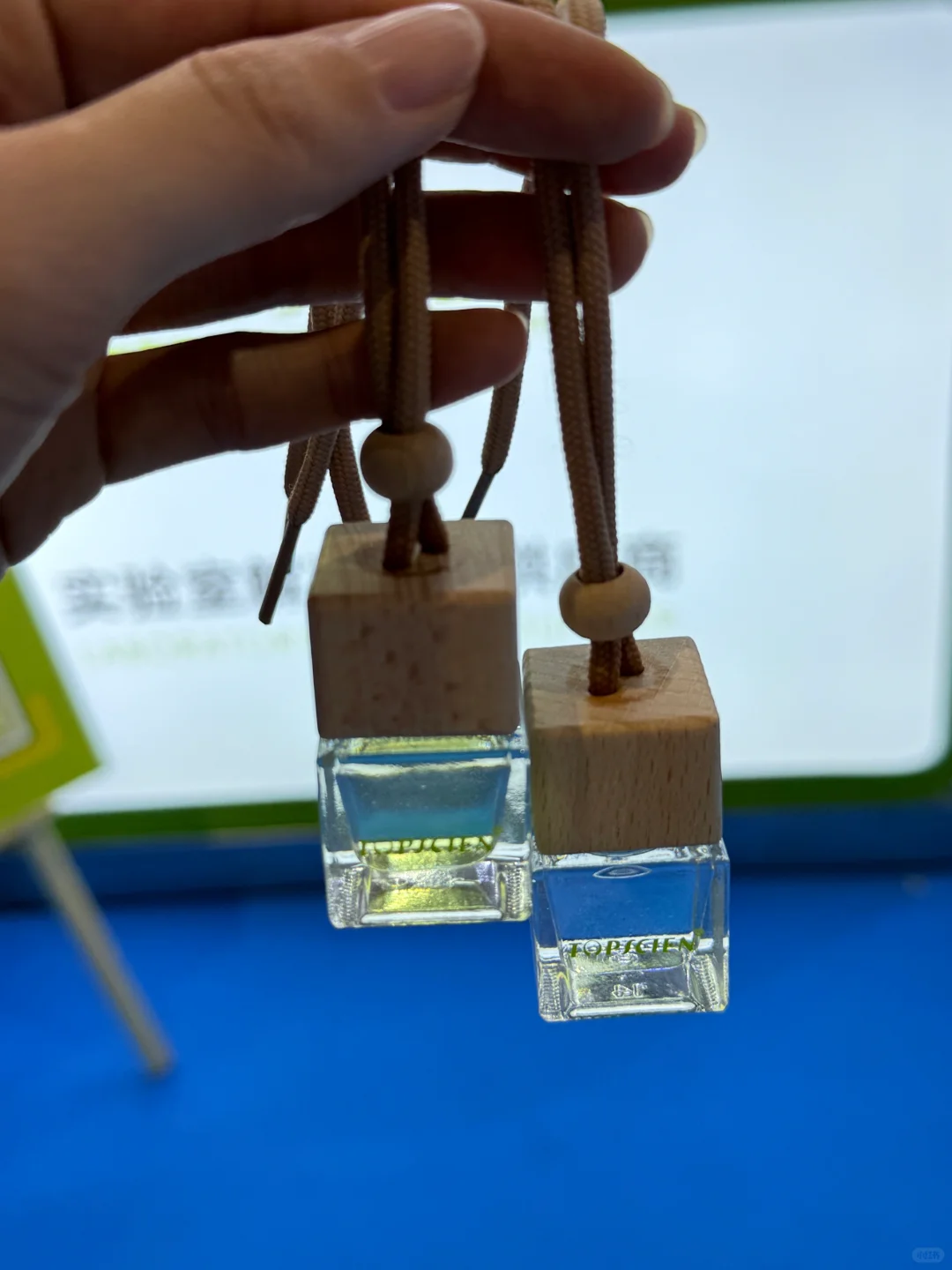 又去会展当?了 上海CMEF展