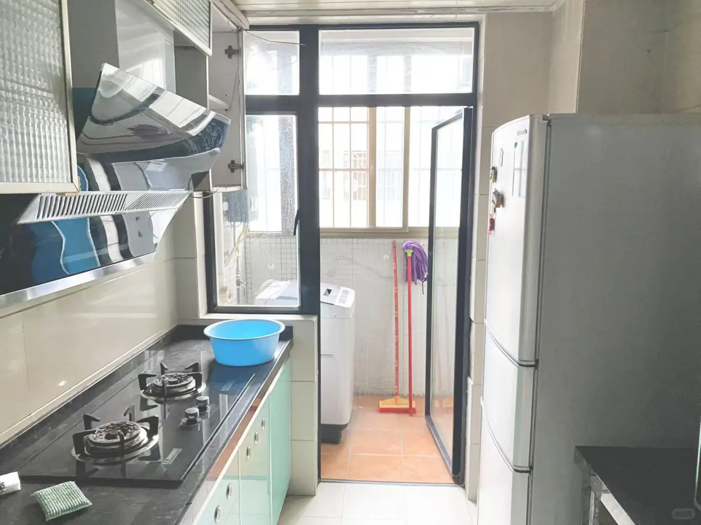 转租，会展西岸次卧2090，磨碟沙附近