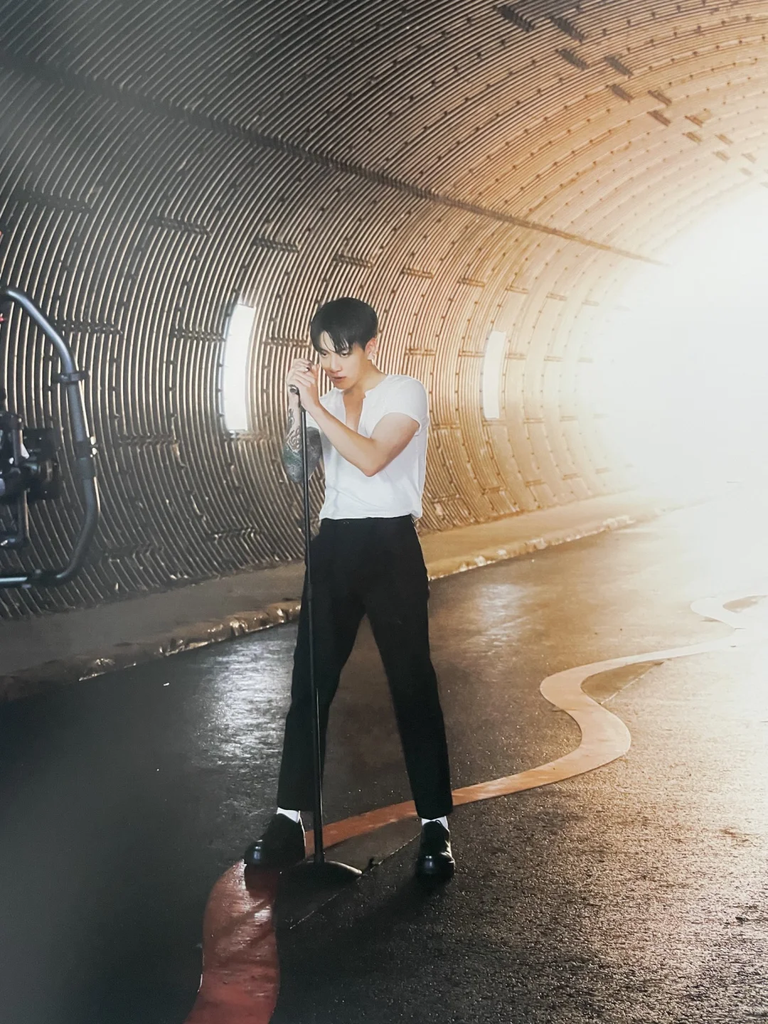 田柾国纽约展会「GOLDEN: The Moments」