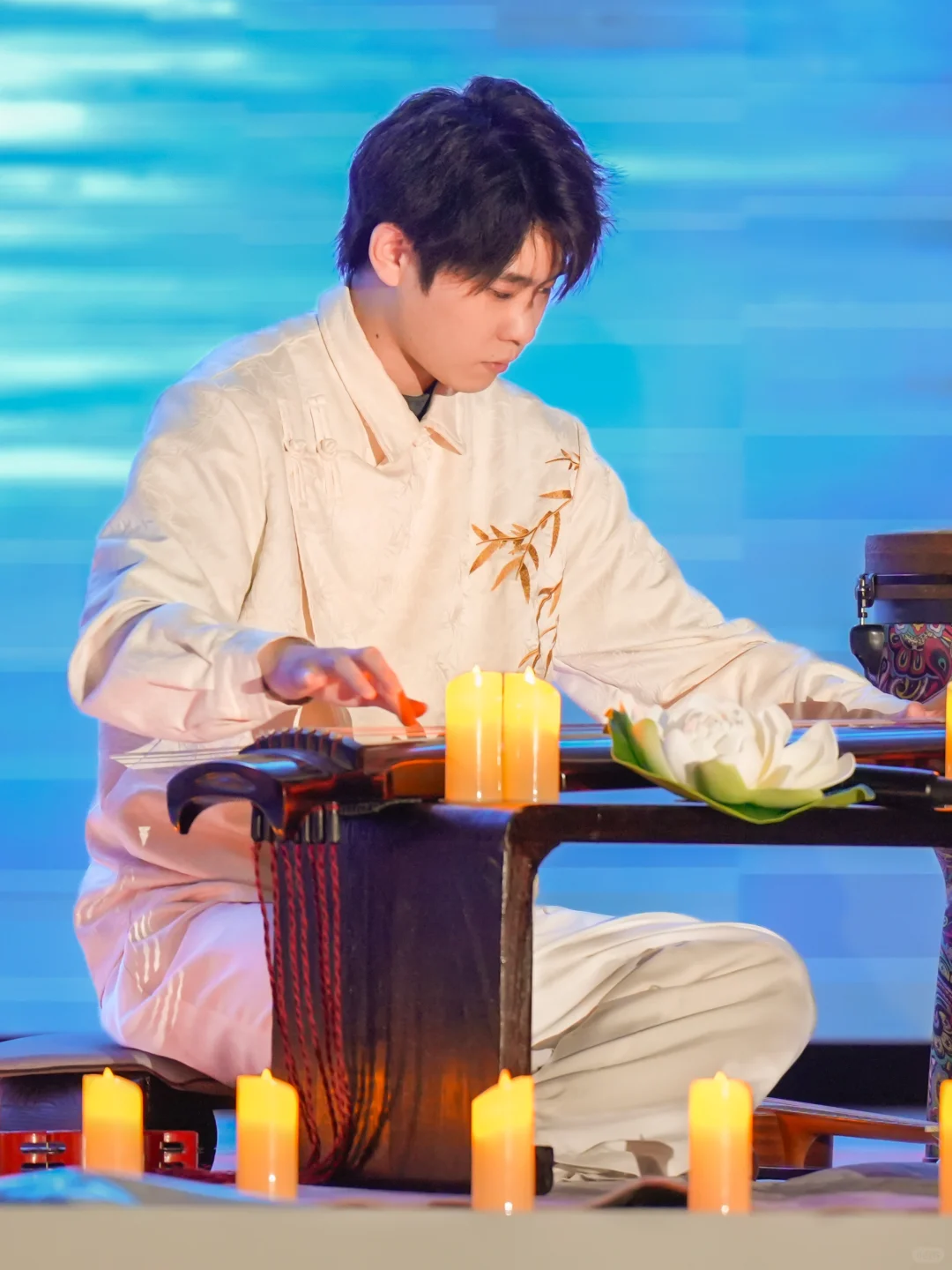 太帅了吧! 深圳这次博览会有很多美女帅哥