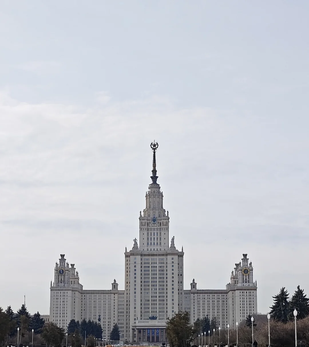 ??展会交流更加流畅