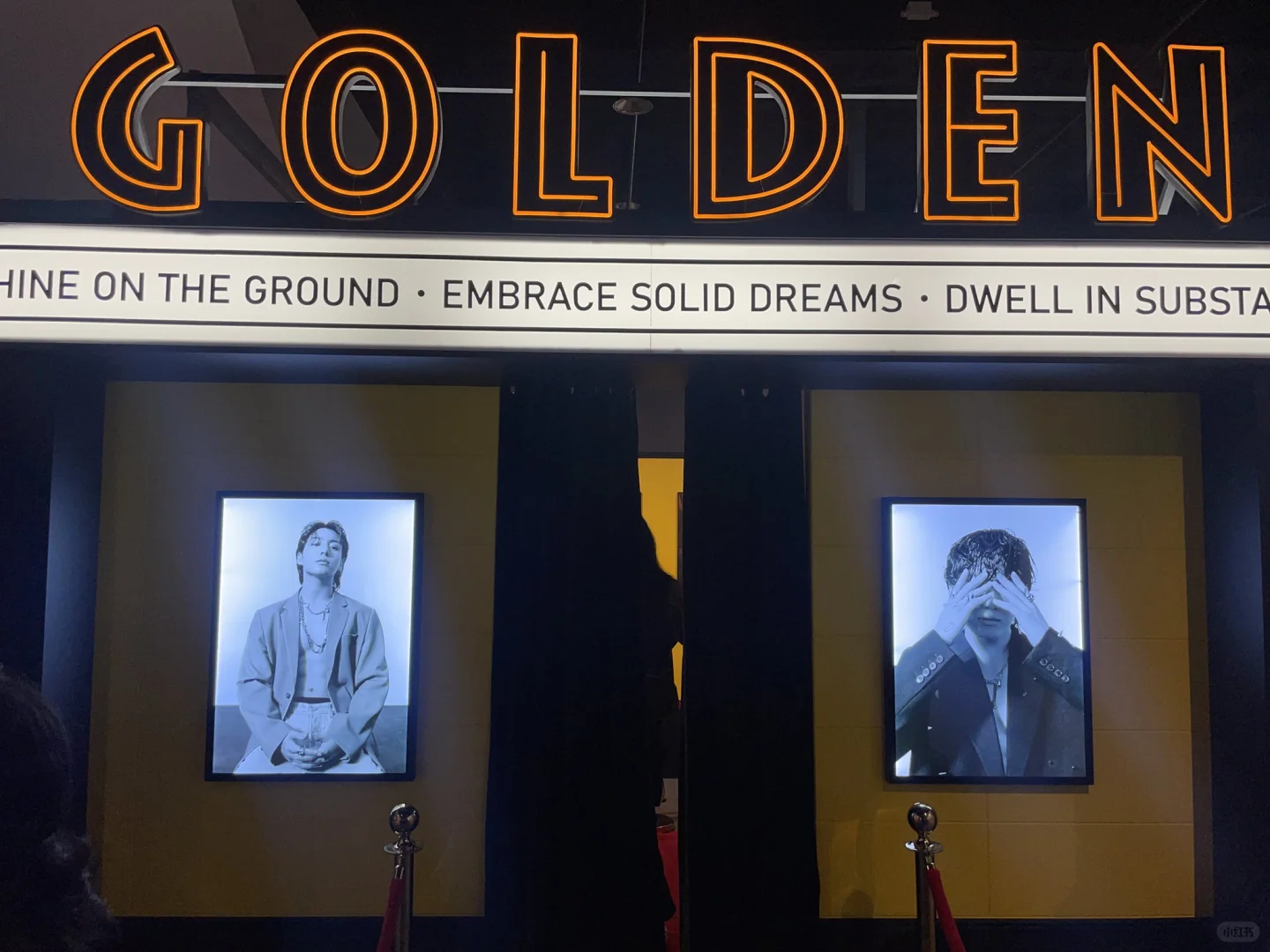 田柾国纽约展会「GOLDEN: The Moments」