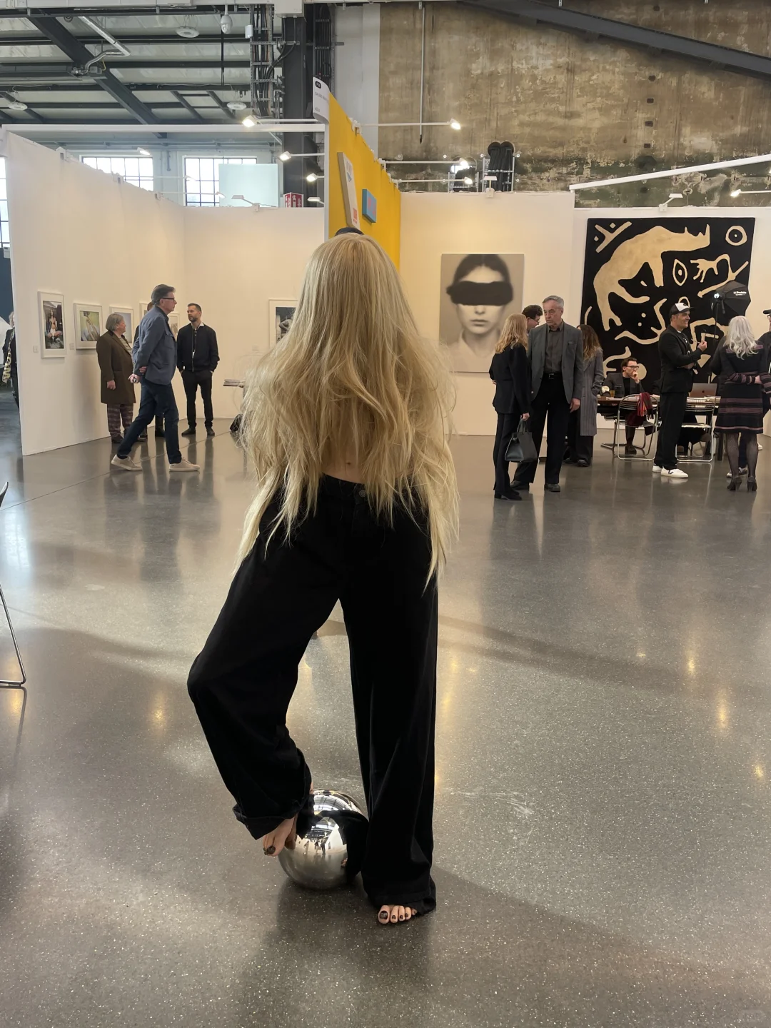 周末来看杜塞尔多夫艺术博览会｜2025 ☁️??