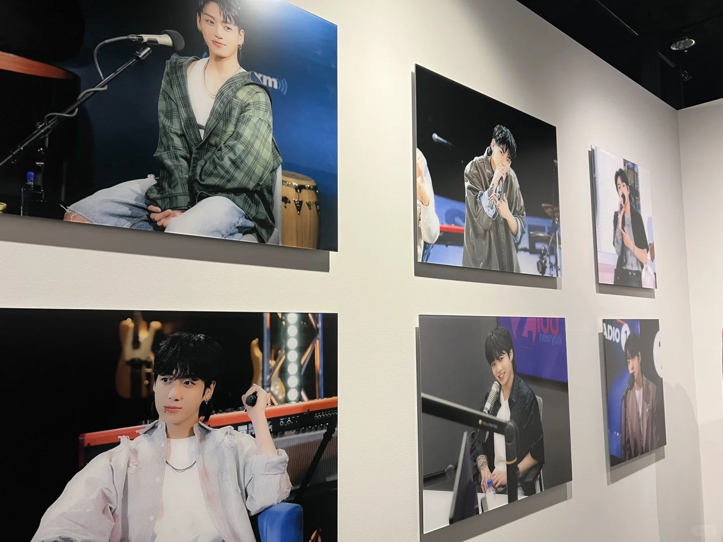 下雨天看柾国的展会是一件很享受的事情~