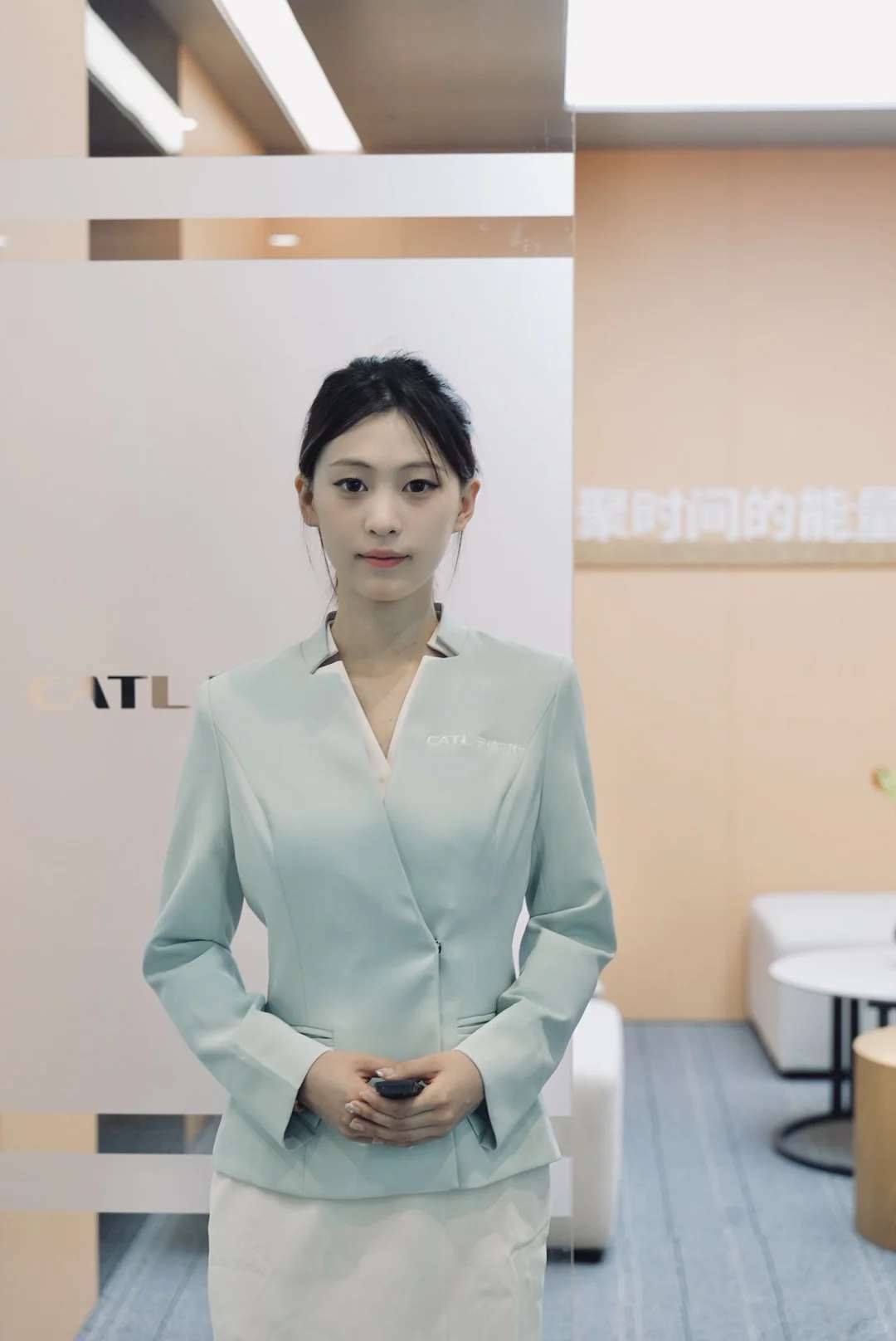 这颜值当模特都够了