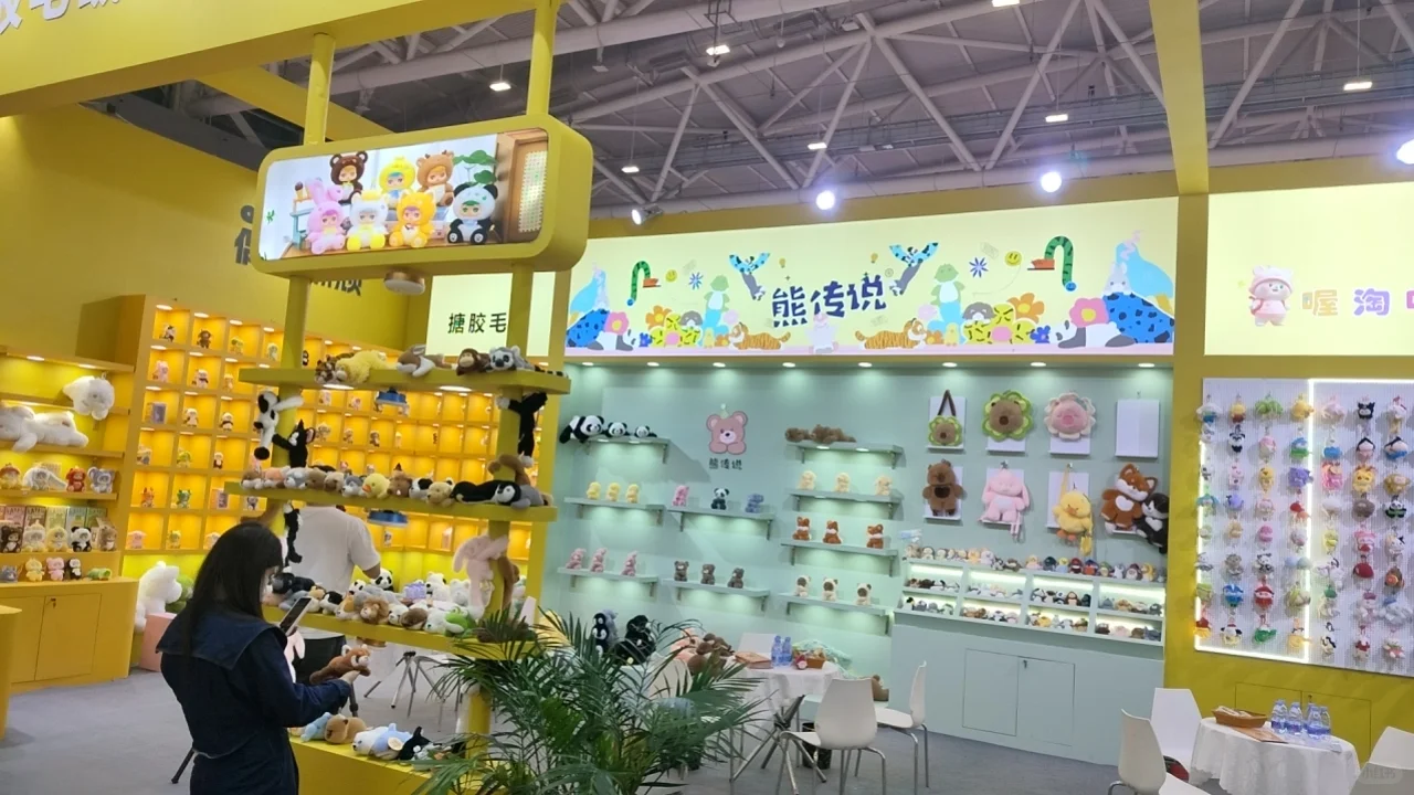 被挤爆！硕达动漫展会现场太震撼啦