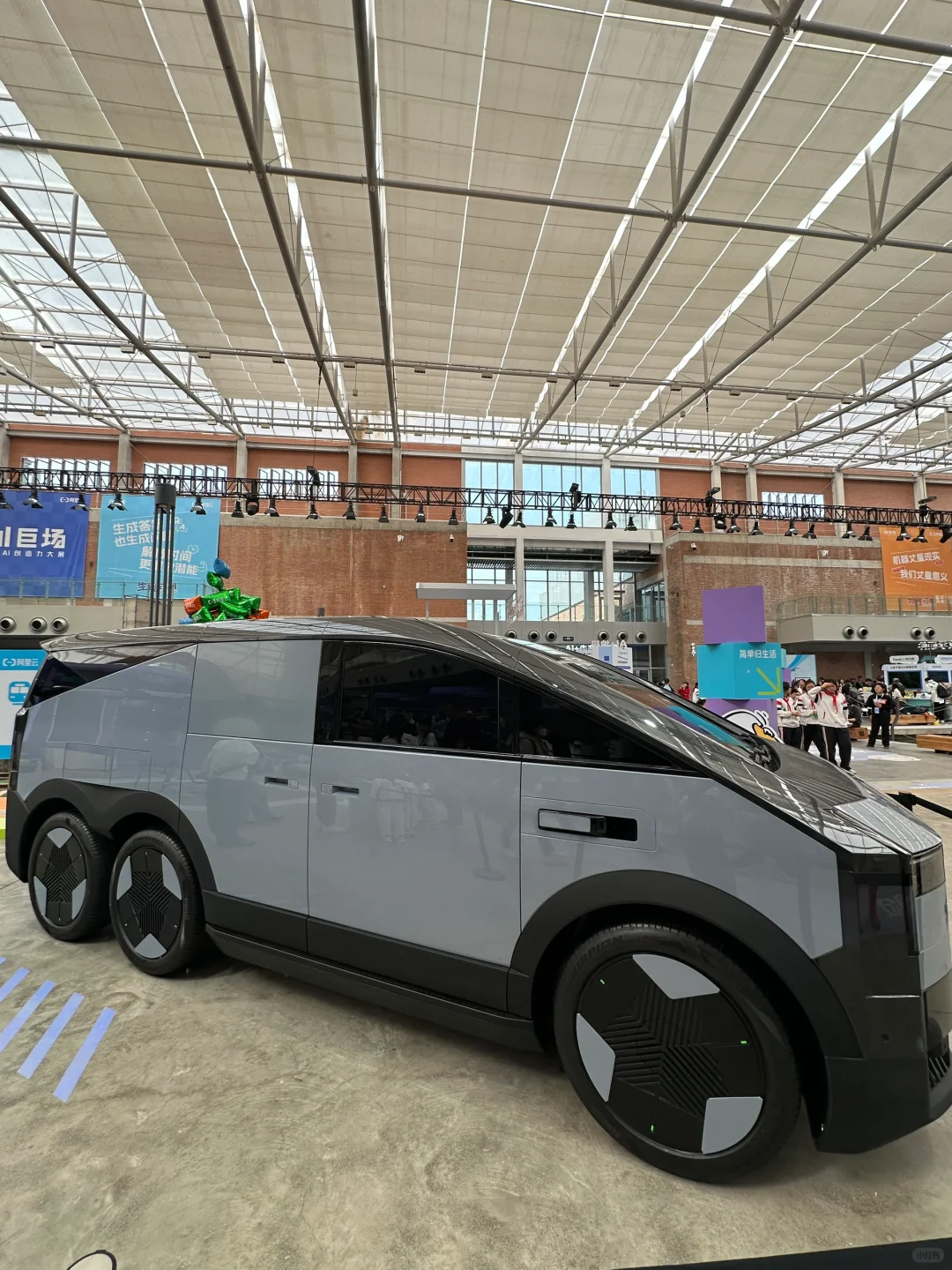 北京AI首展看到了！太酷了！