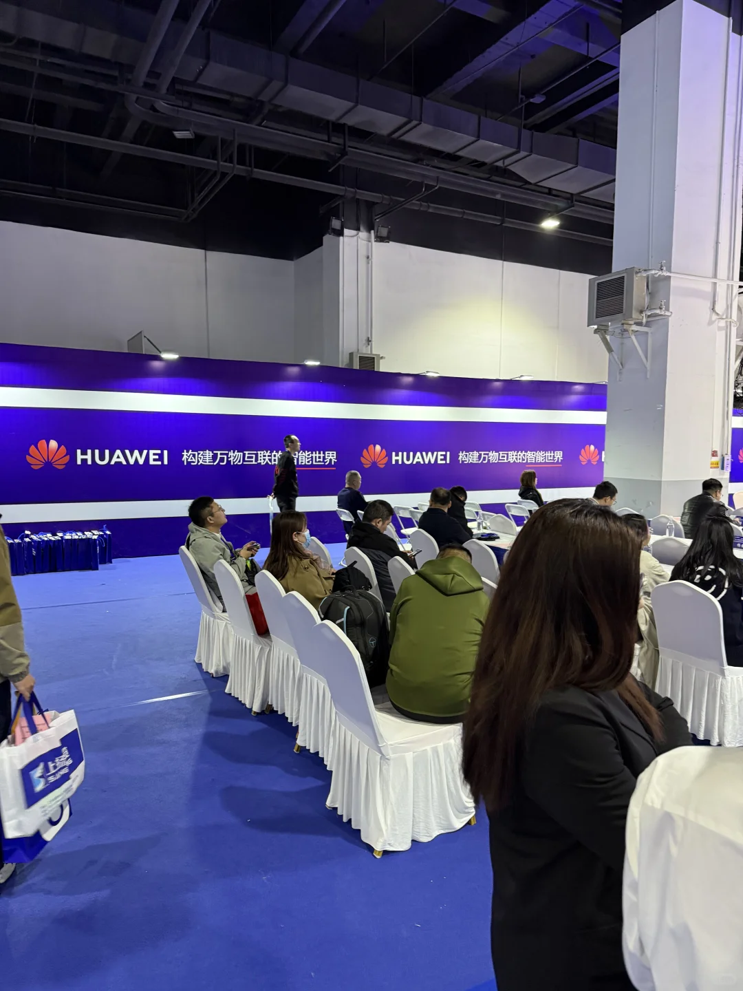 今天会展中心的展会