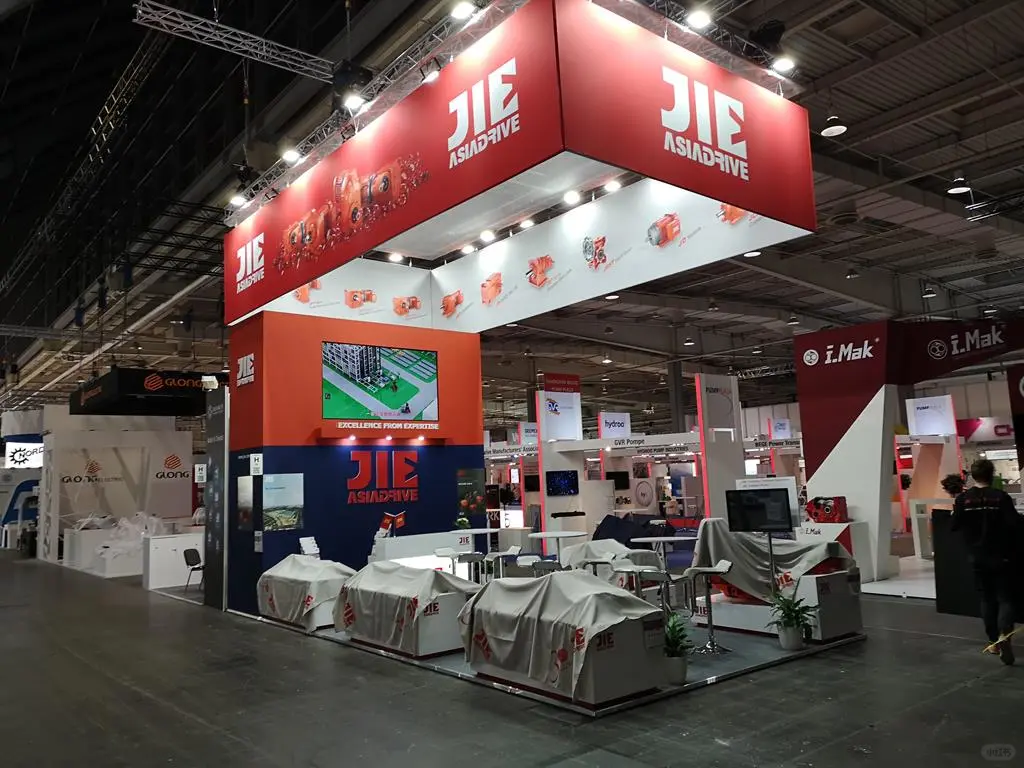 宽创国际-杰牌控股展会搭建商