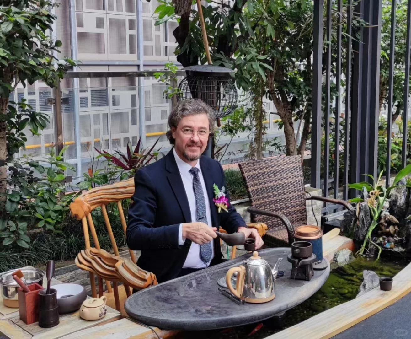 邯郸充场排队会议展会充场临时演员扮演父母