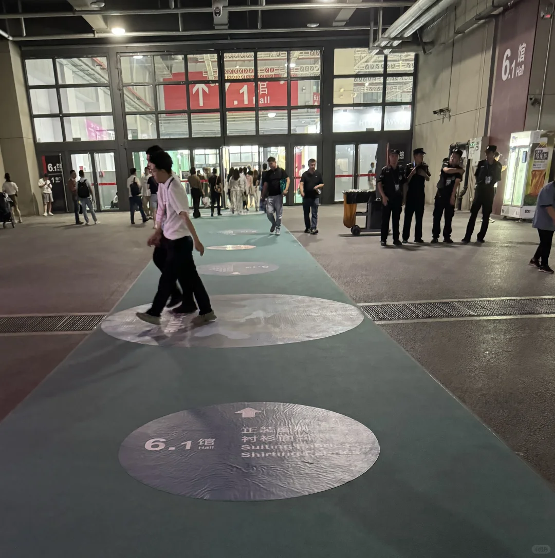 上海国际会展中心的设计 没有人吐槽？