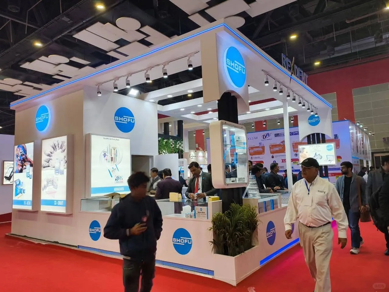 国内展会还有客户么？