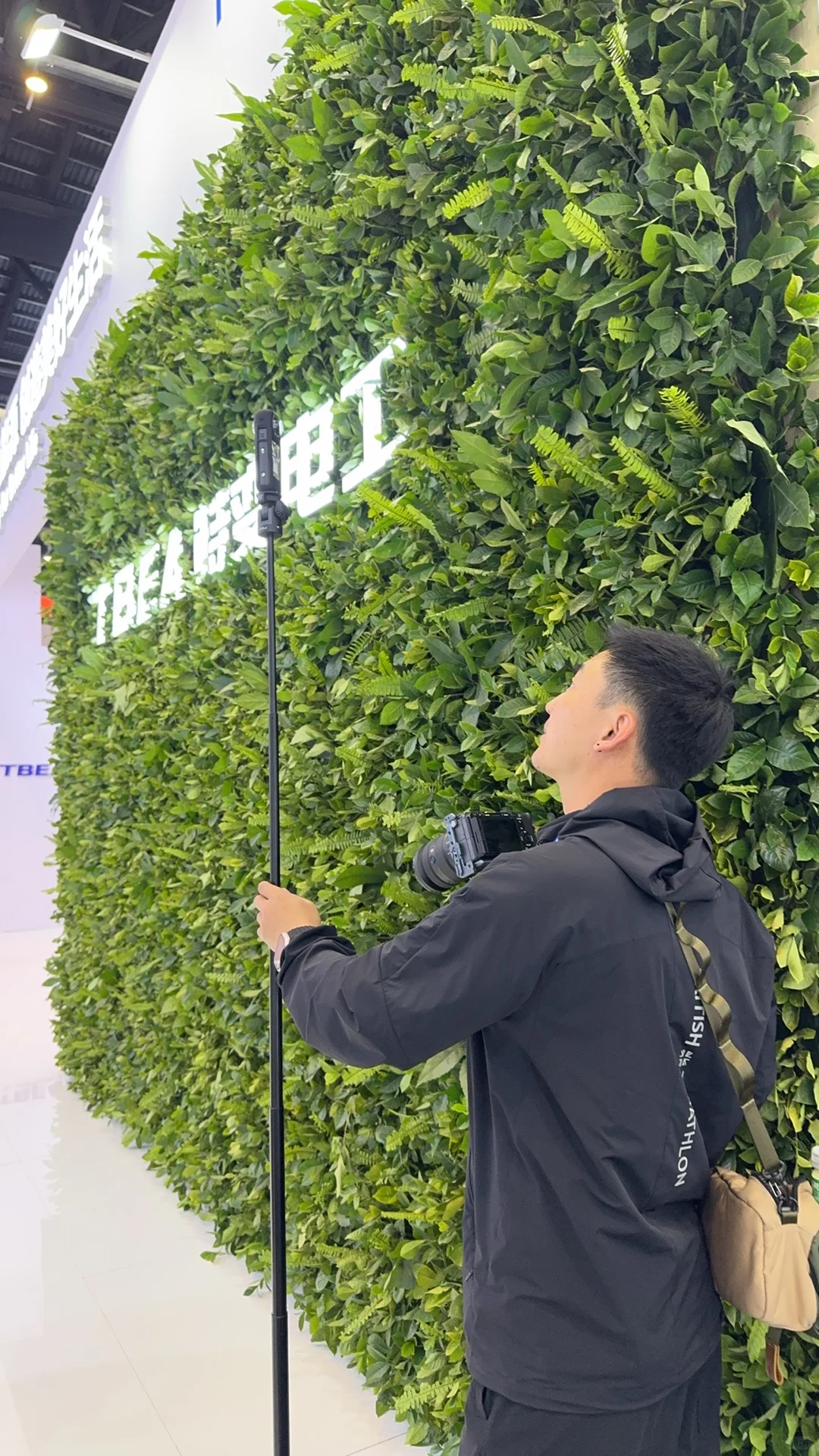 展会拍摄花絮工作照?