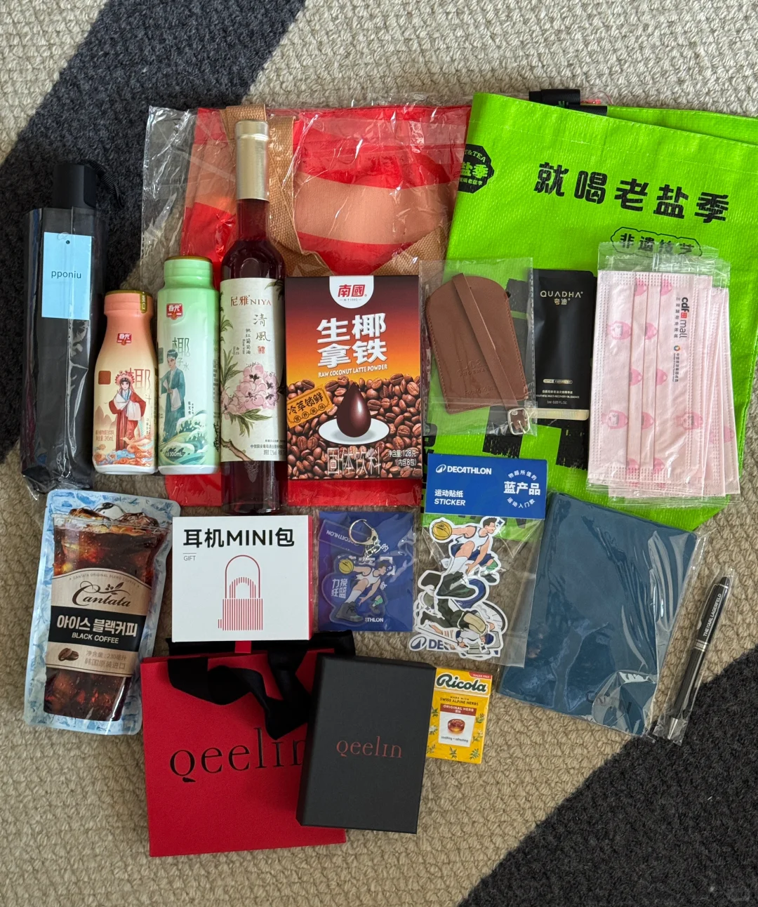 谁懂啊？消博会的快乐！