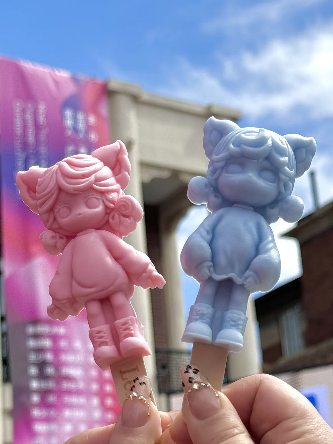 天津五大道 ! 敲美艺术展“绽放”而来…