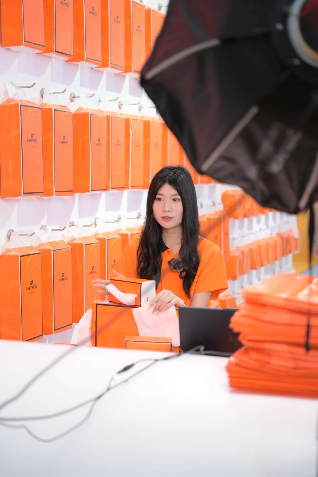 来武汉参展啦 ! 前方到站植护纸世界?