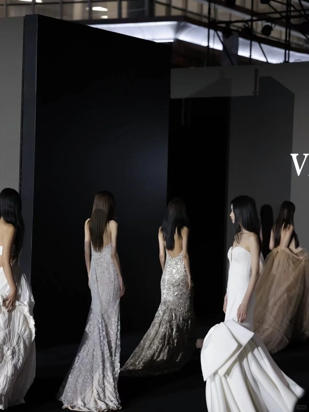 见证VERA WANG梦幻时刻｜大秀如梦如幻