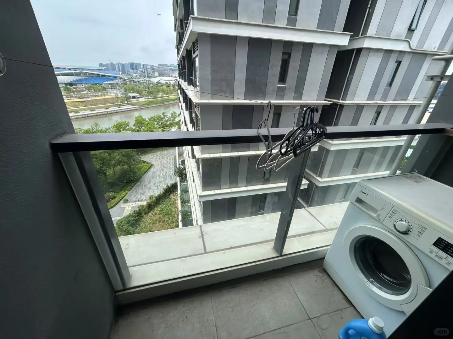 会展湾南岸单间转租