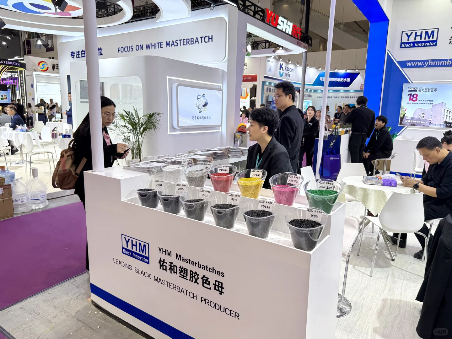 深圳❤️商务局小科员沉浸式参观国际橡塑展