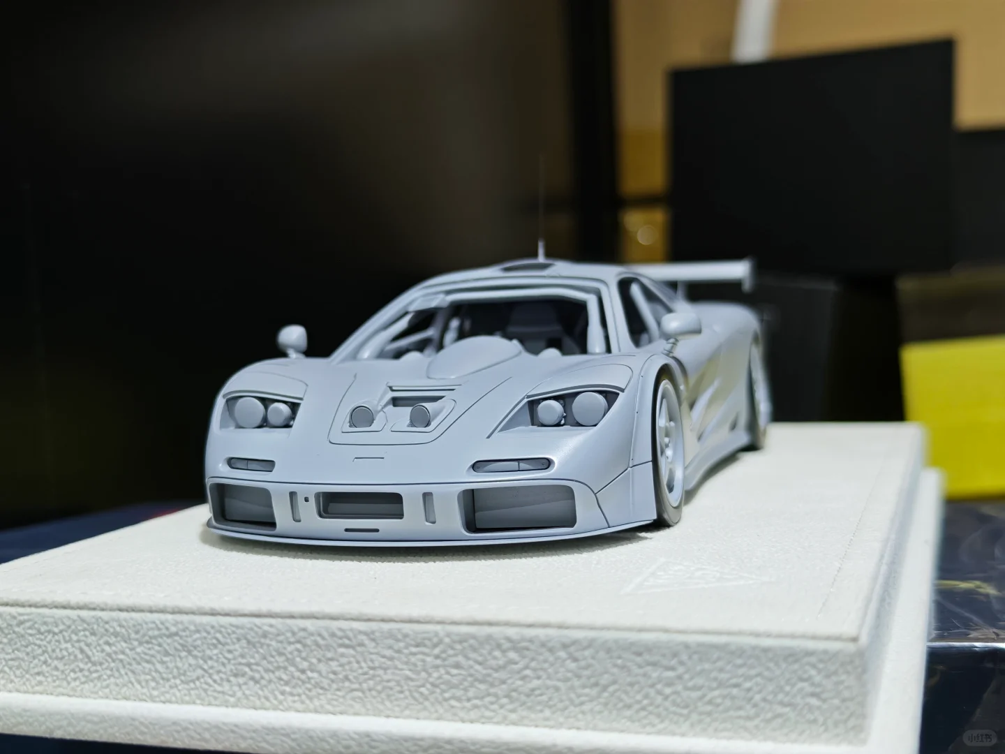 HEC展MU新品预览之1/18迈凯轮F1 GTR 灰模