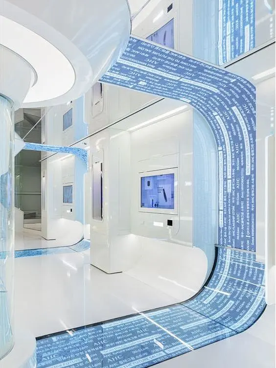 敲黑板?会展人快看都是吸睛点