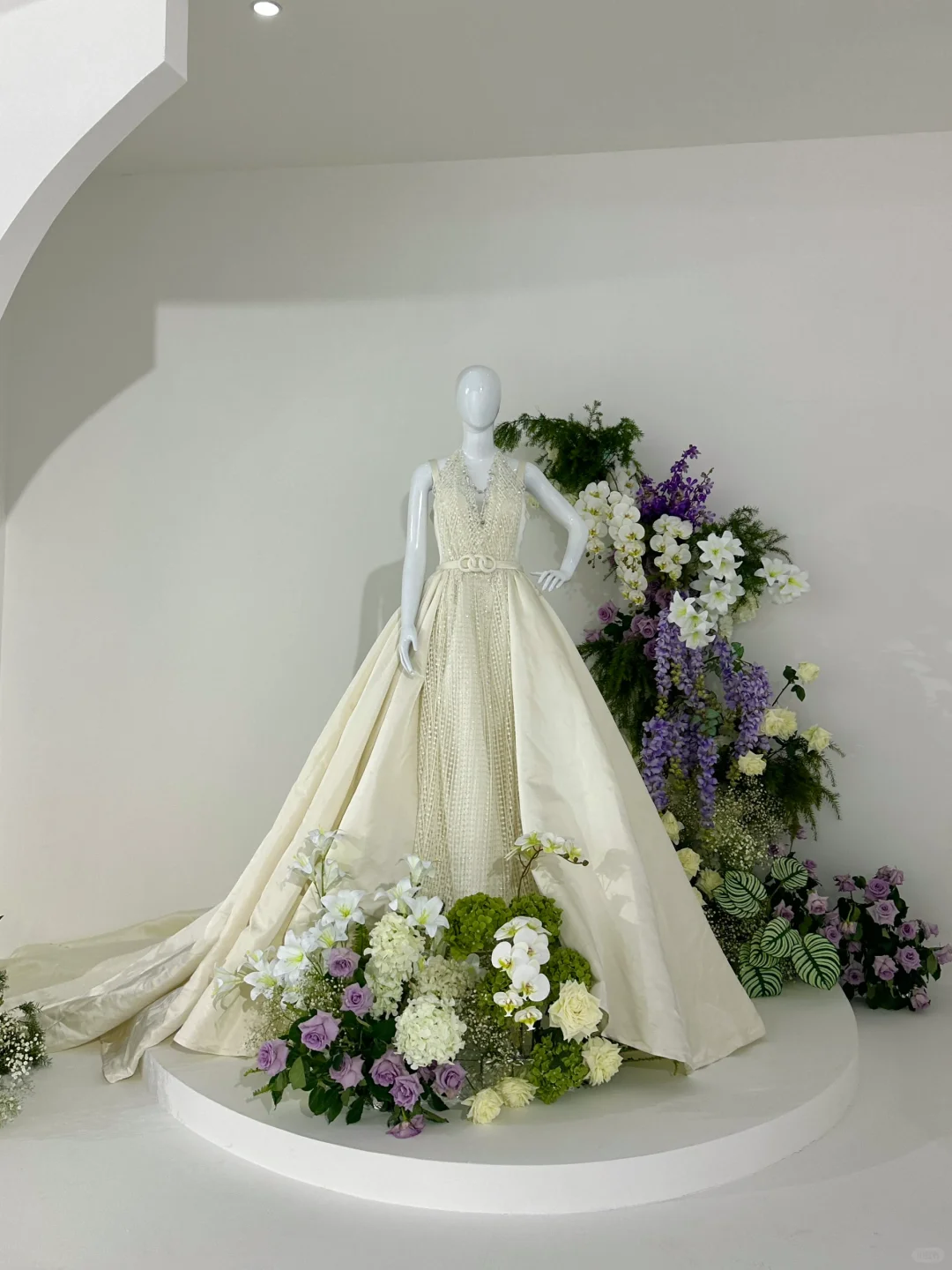 VERA WANG三亚新品婚纱秀