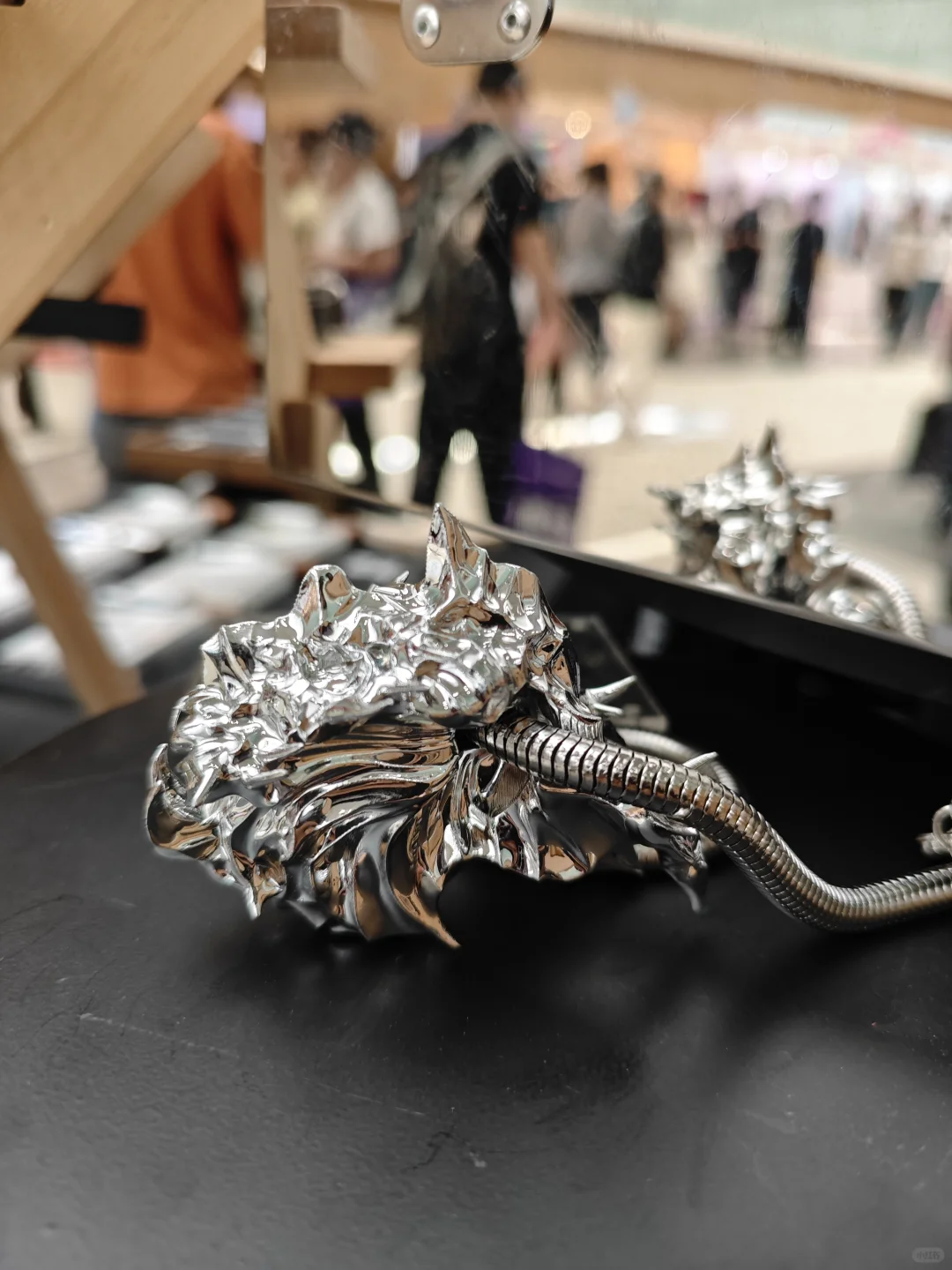 阿美丽卡我问你,??的受众是哪些人