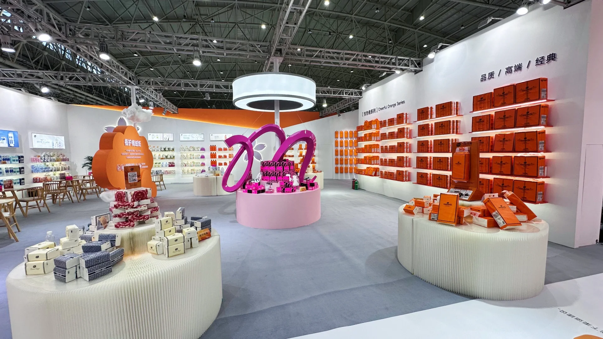 来武汉参展啦 ! 前方到站植护纸世界?