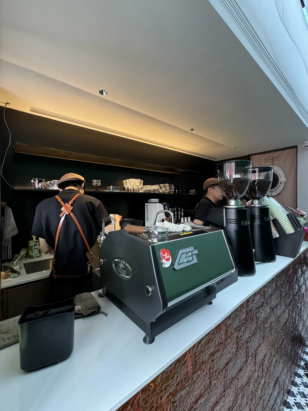 天津五大道 ! 敲美艺术展“绽放”而来…