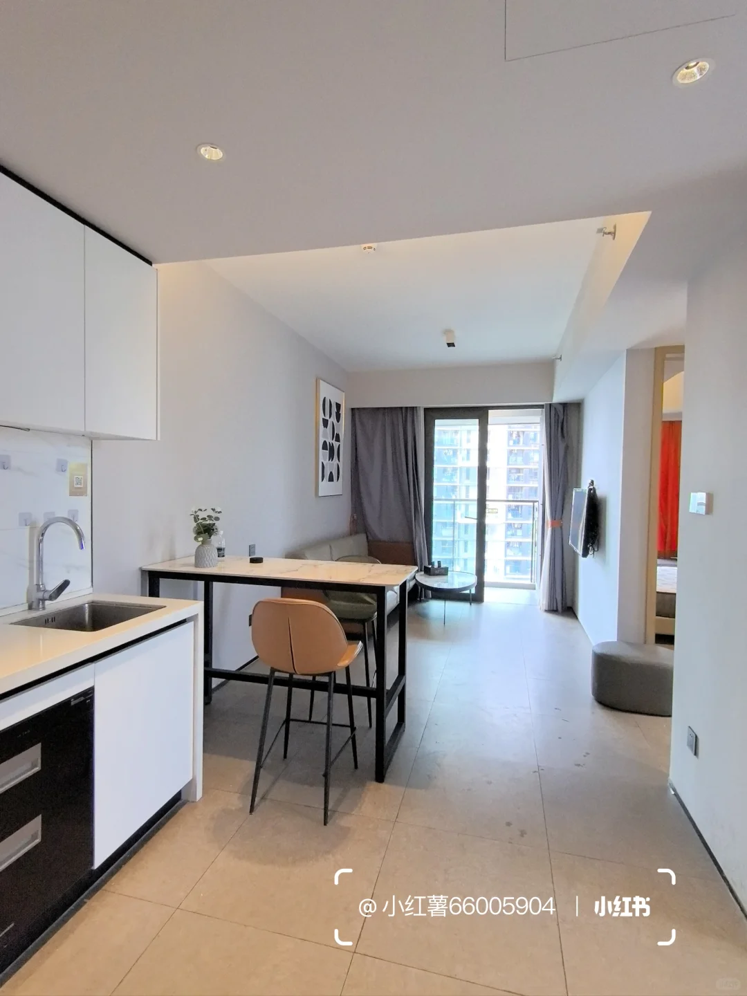 急转会展湾水岸两房一厅河景房 个人转租