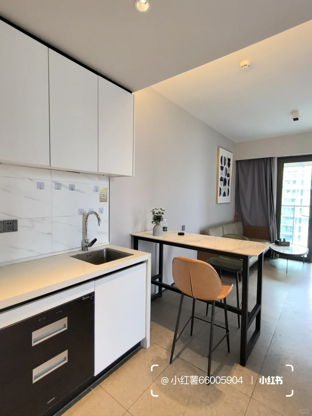 急转会展湾水岸两房一厅河景房 个人转租