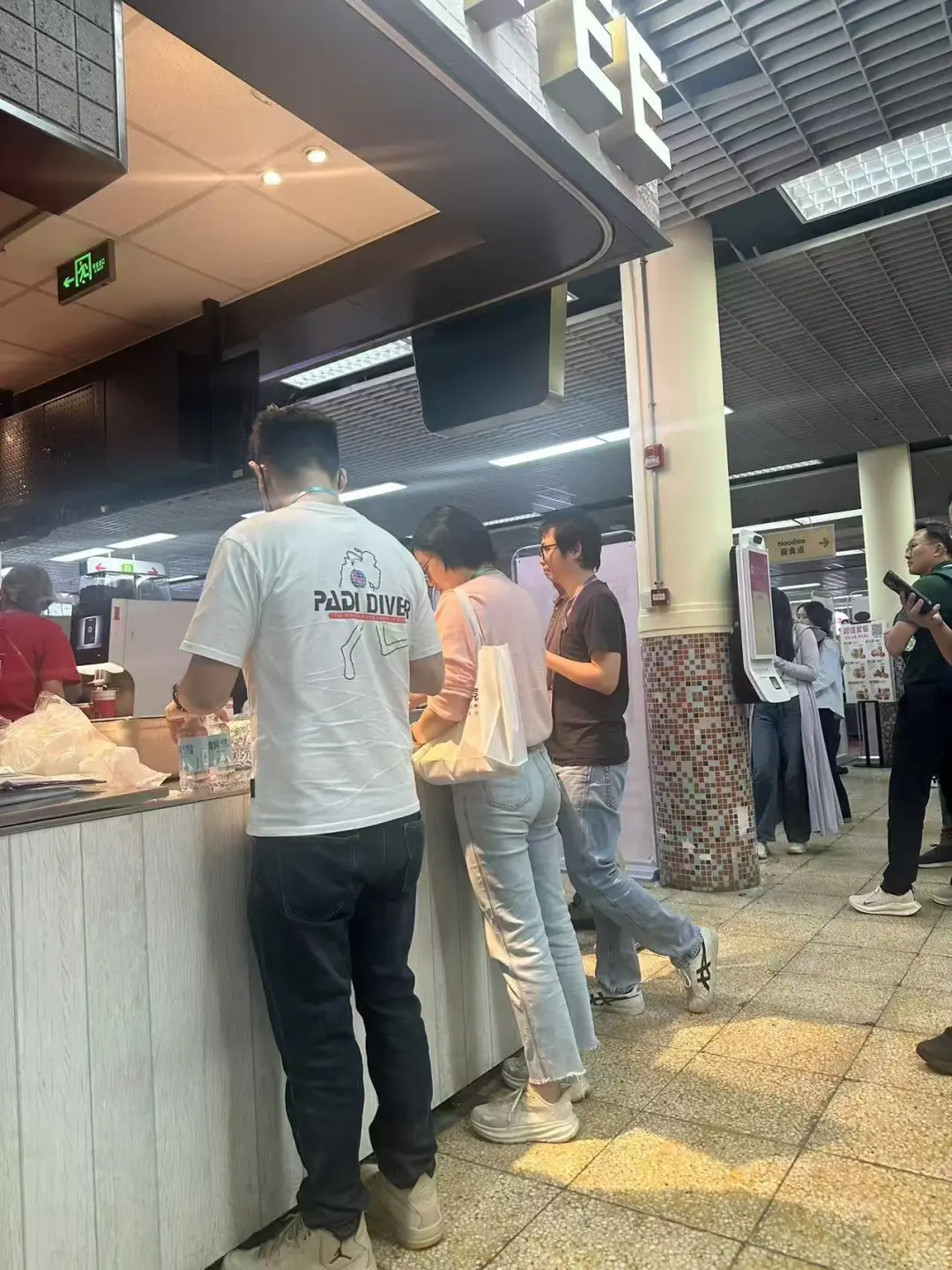 广交会无展位外贸人如何不影响同行高效获客