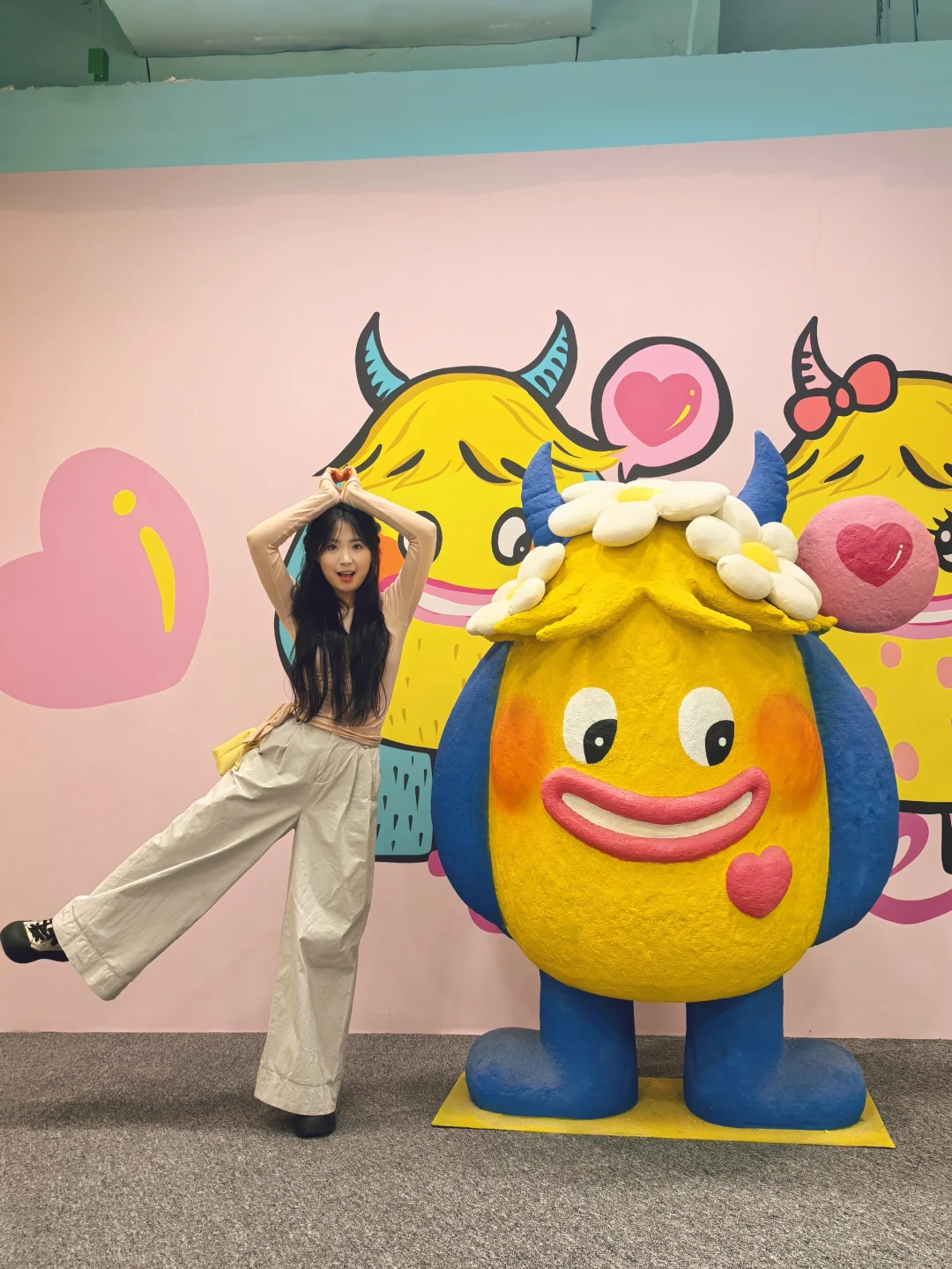 一个可可爱爱的展?baobao来了