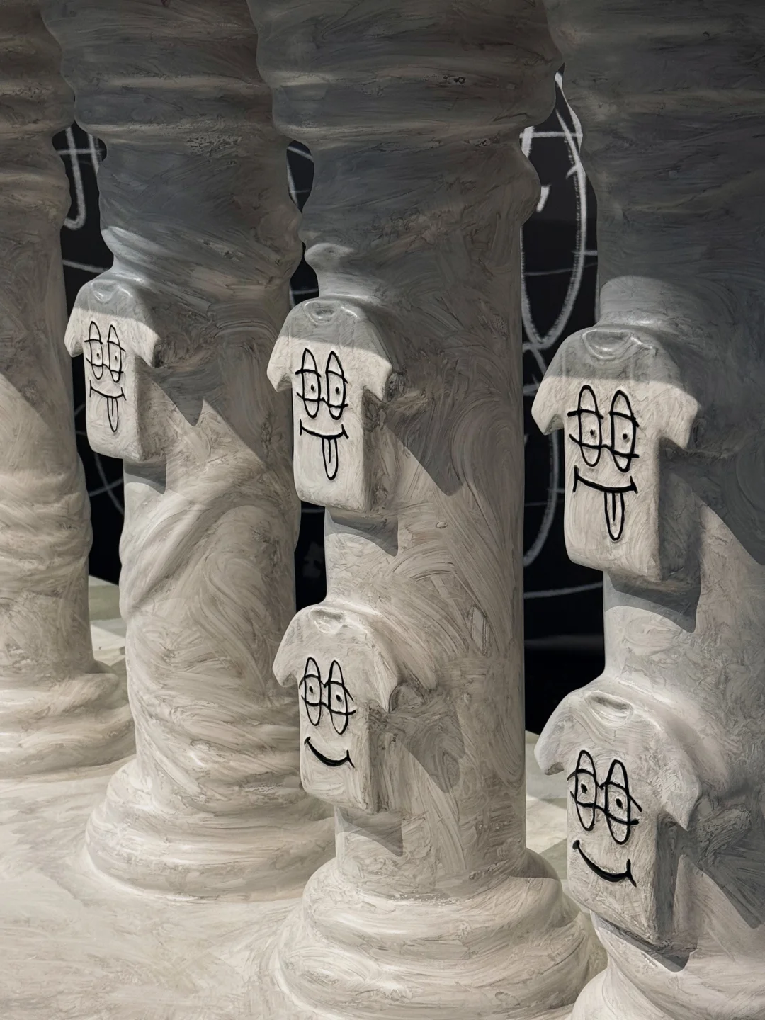 广州看展｜沉溺于怪诞的瞬时狂想❤️