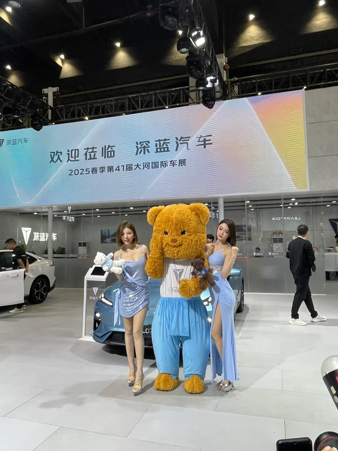 郑州春季2025大河国际车展实况来喽～～～