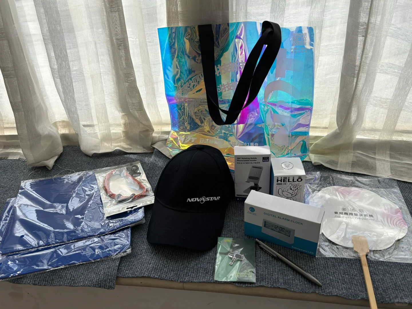 infocomm 展会看看我都领到啥了？