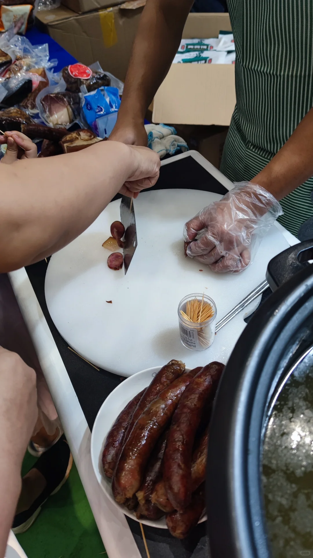 贵州除了茅台，还有它-烟熏香肠