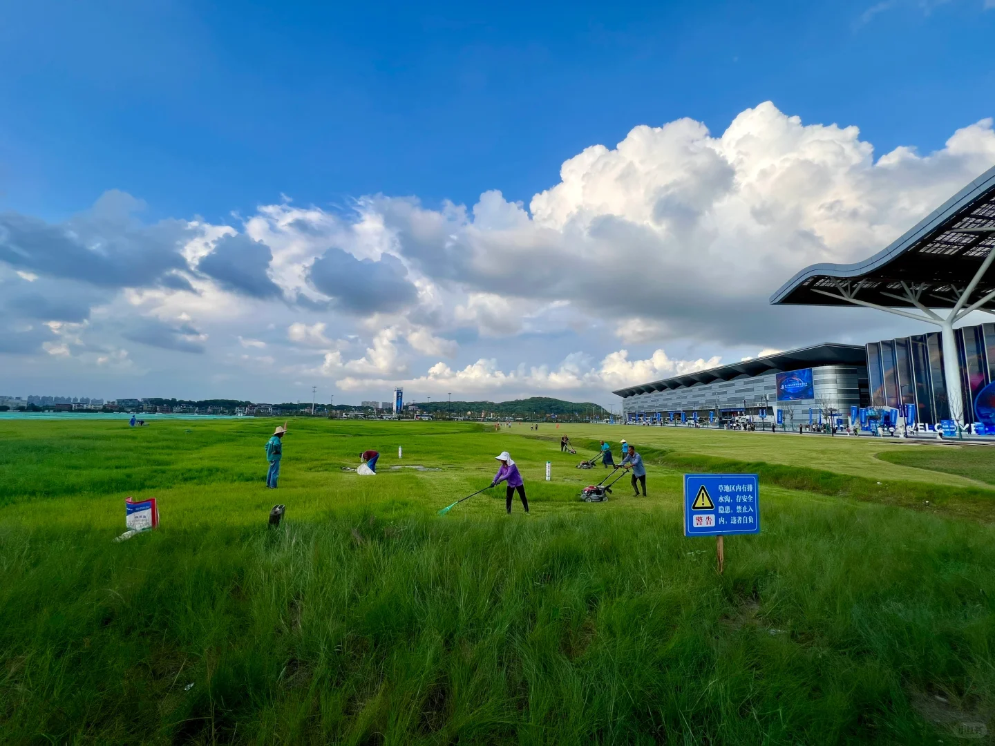 大草原上的cp30，来踩点了