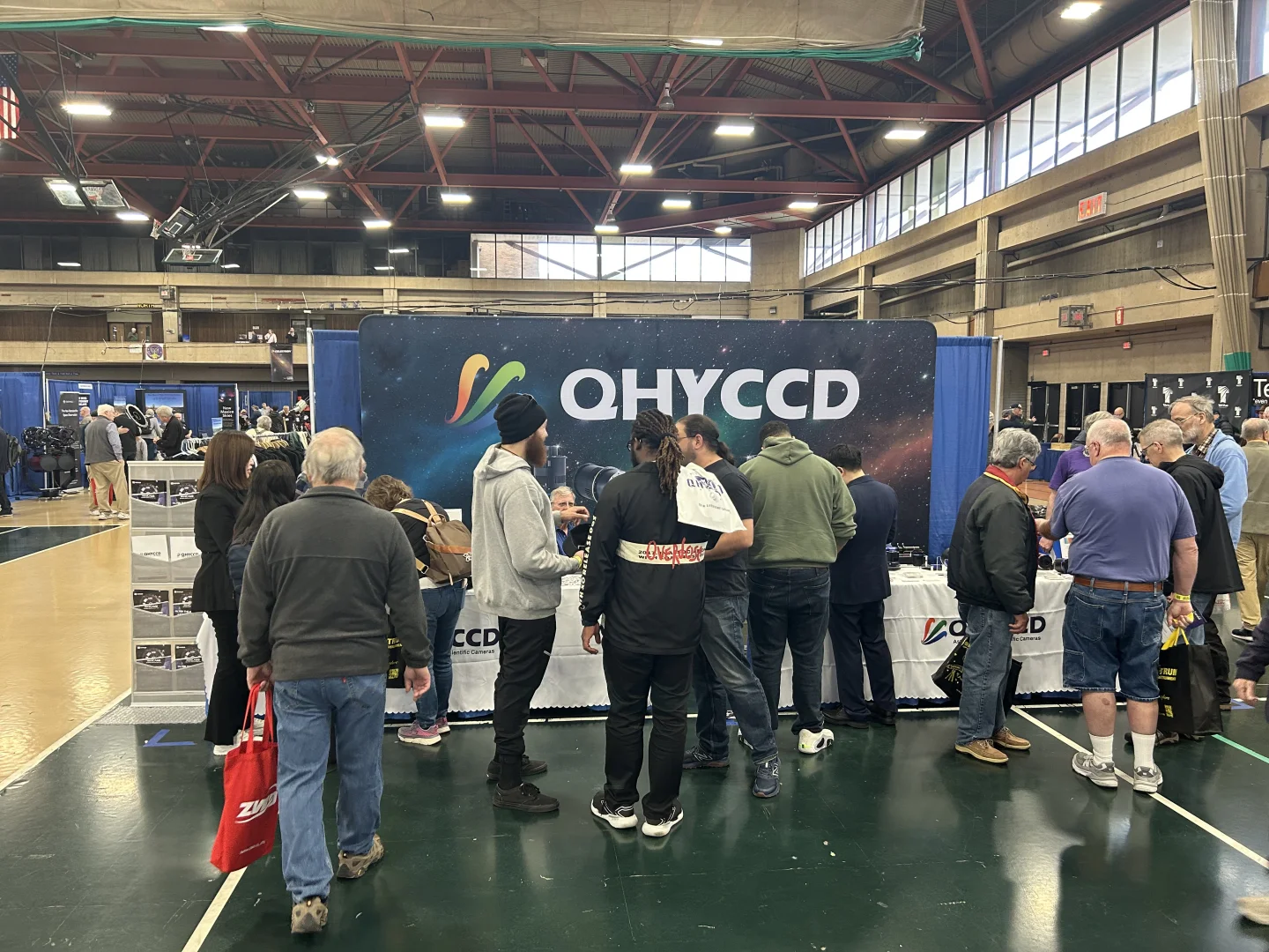 当然是要来QHYCCD的展台了—2025NEAF