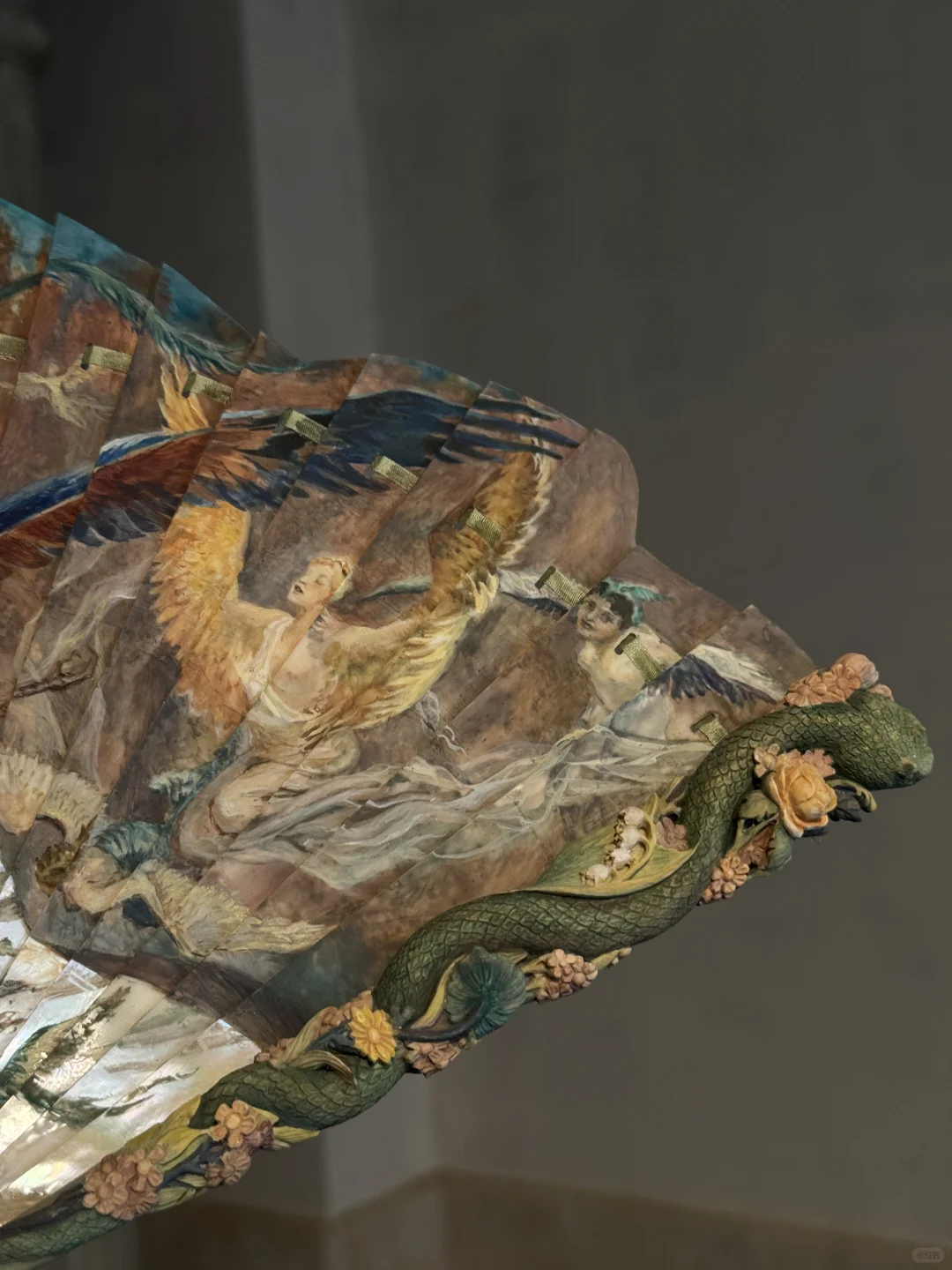 又复刻了一把博物馆的扇子