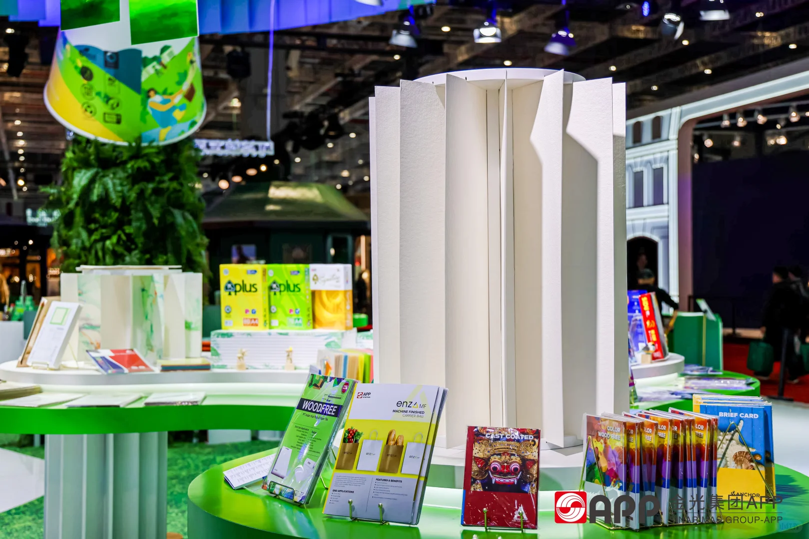 鲜花、草地、绿植！进博会的魅力！