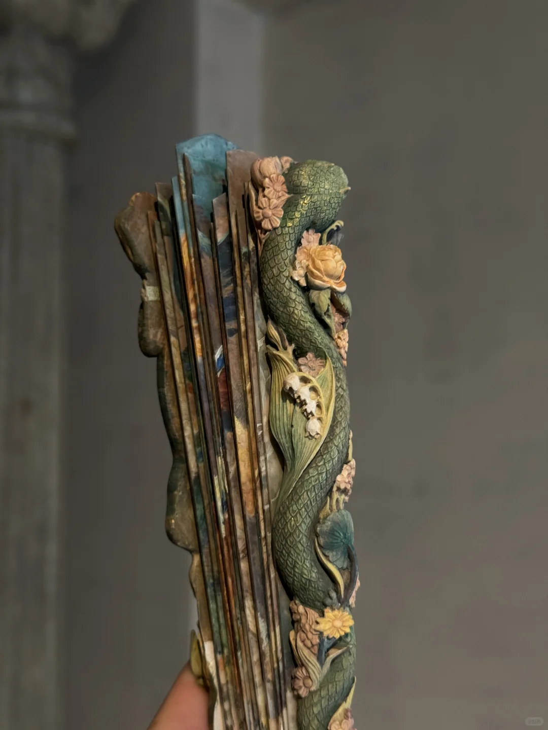 又复刻了一把博物馆的扇子