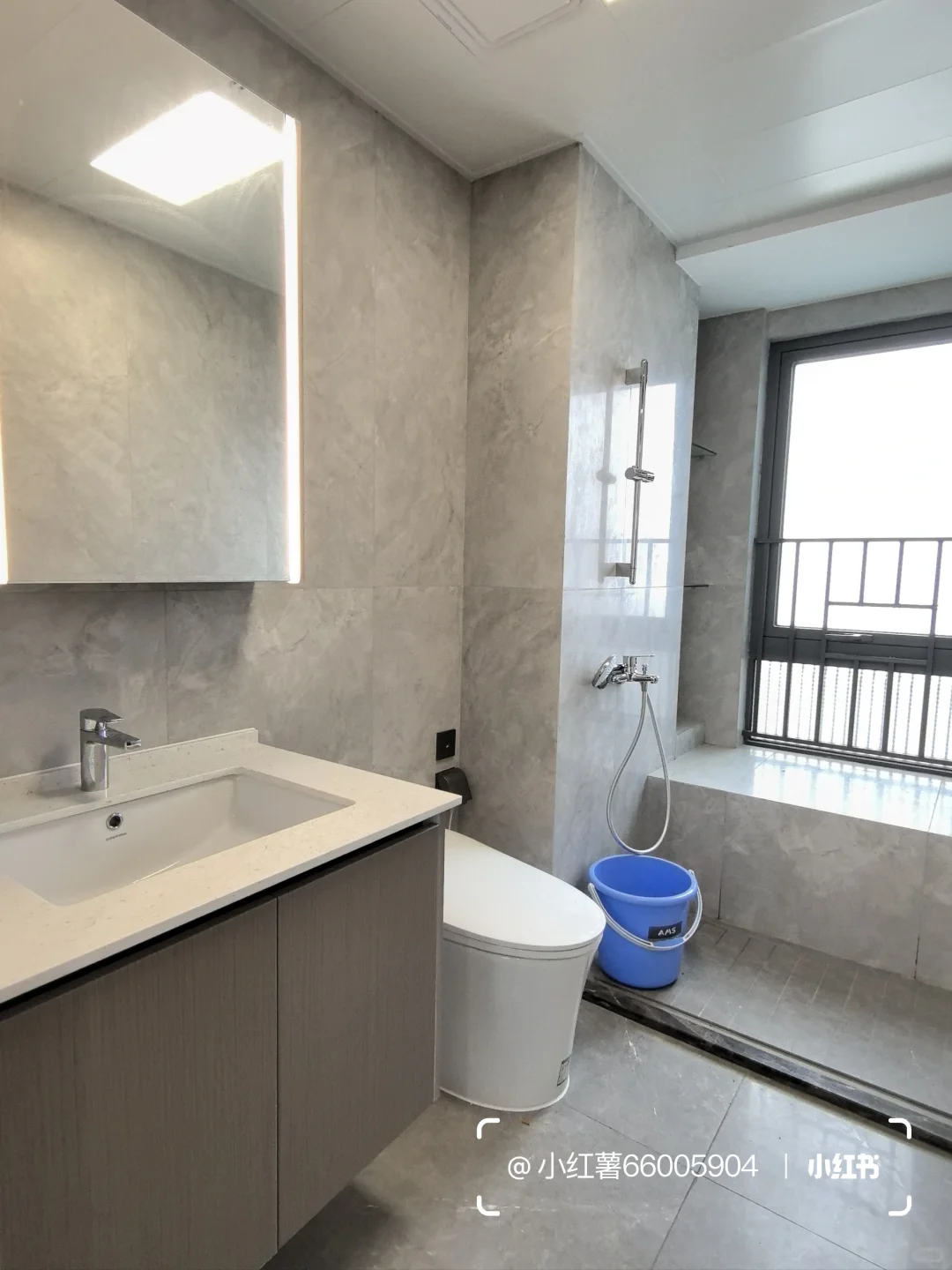 转租会展湾雍境空三房一厅两卫河景房 急转