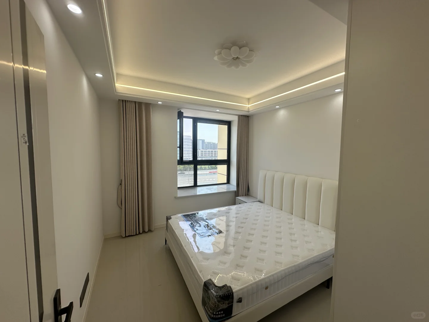 急转?国家会展中心奶油风一房